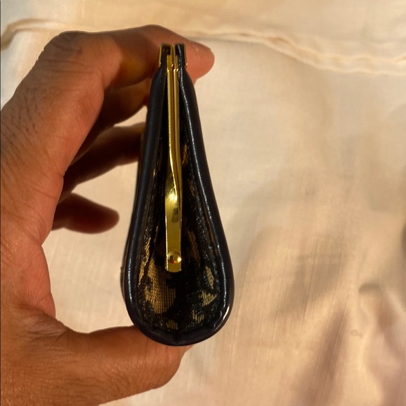 Dior Black and Gold Women's Clutch - Picture 4 of 6